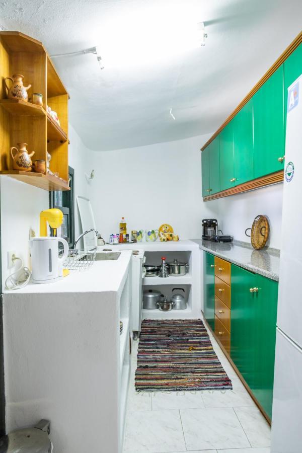 Mertonas Villa Kyra Panagia Екстериор снимка